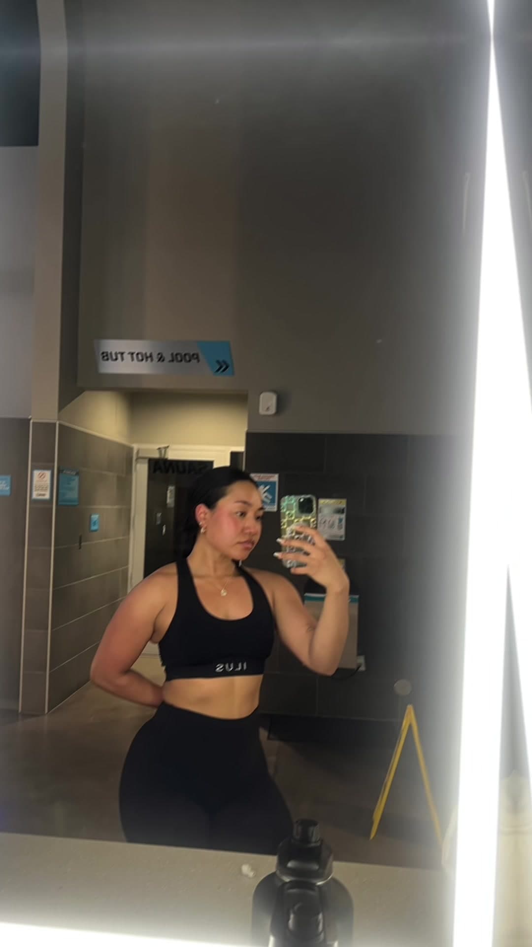 Hi ! My name is Mila and I'll be sharing my fitness journey on here with y'all....